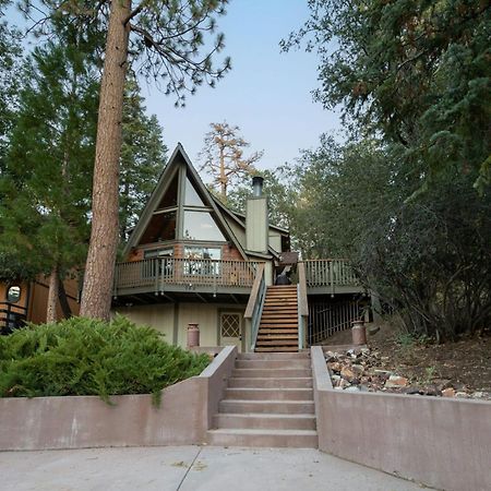 Bear'S Lair By Avantstay 3Mins From Bear Mountain Ski Resort بيغ بير لاكي، سان بيرناردينو، كاليفورنيا المظهر الخارجي الصورة